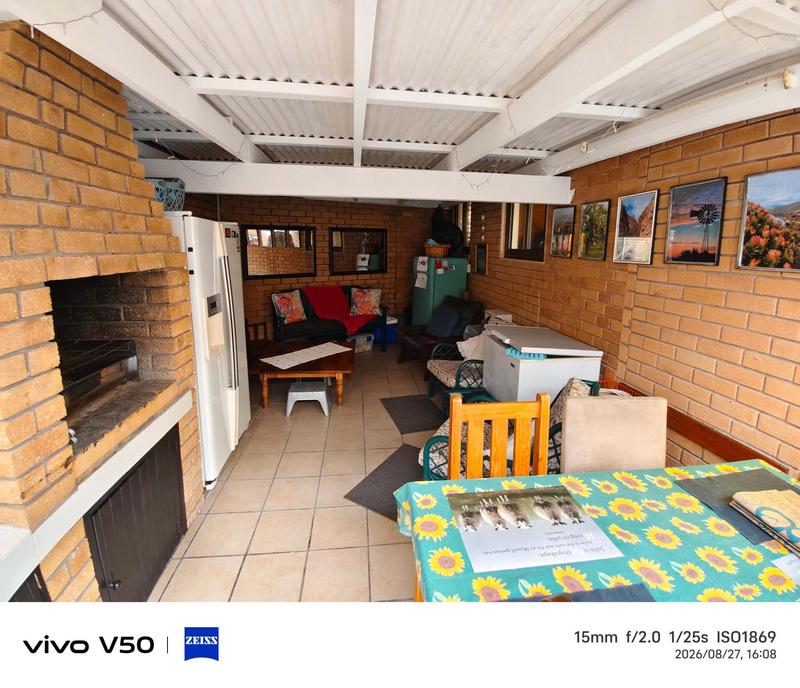 3 Bedroom Property for Sale in Mossel Bay Western Cape